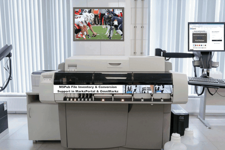 Zusammenfassung der United Expo 2024, GIF, 780x520: Neben dem Monitor mit MarkzPortal Startseite auf dem Bildschirm, Drucker druckt Poster mit der Nachricht „PRINTING United Expo Wrap-Up“.